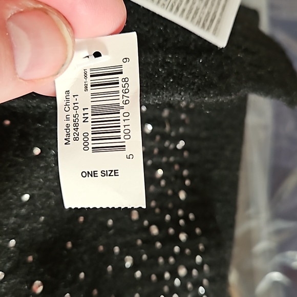 Gap Rhinestone Scarf - Picture 5 of 5